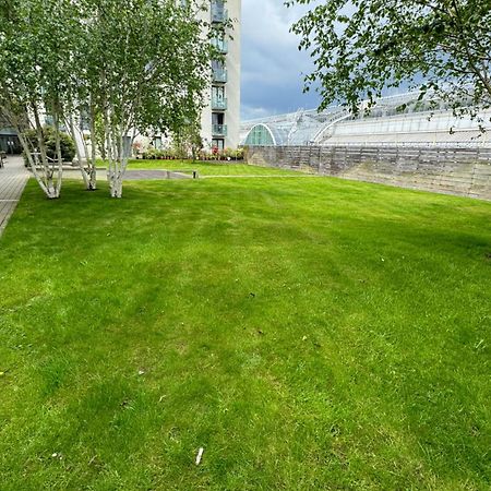 Modern Apt Cardiff City Centre - Prime Location Exterior photo