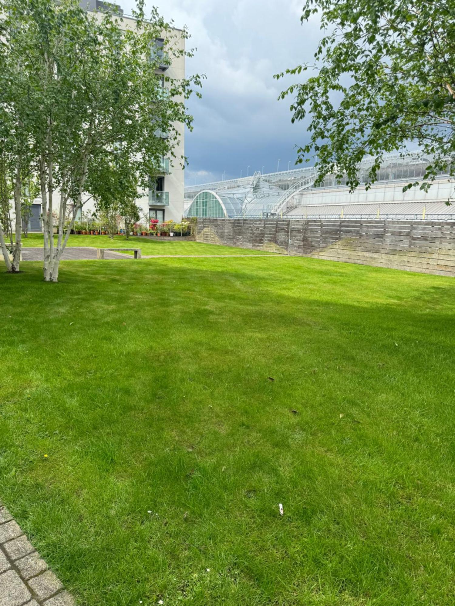 Modern Apt Cardiff City Centre - Prime Location Exterior photo