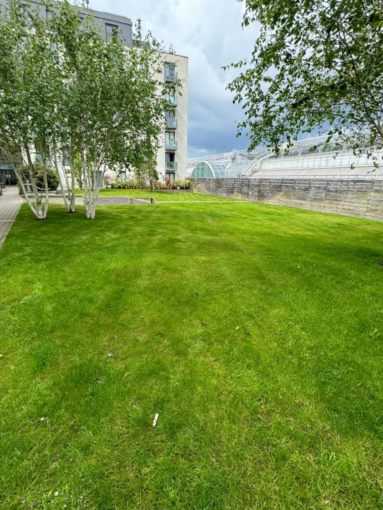 Modern Apt Cardiff City Centre - Prime Location Exterior photo